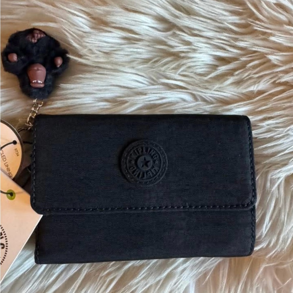 Kipling Classic Black Wallet with Keychain